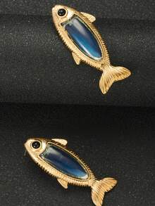 一对蓝色复古鲫鱼耳环，ZAA系列，精致时尚个性的复古蓝鲫鱼海洋元素耳环，适合女性日常佩戴 - 彩色 - 查看 4