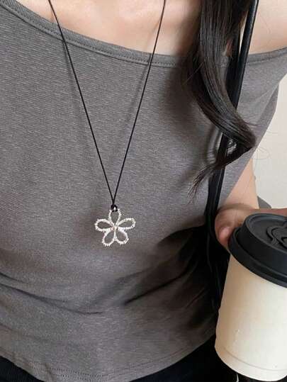 韩版绒面星星吊坠项链，时尚可调节长款毛衣链，适合女士