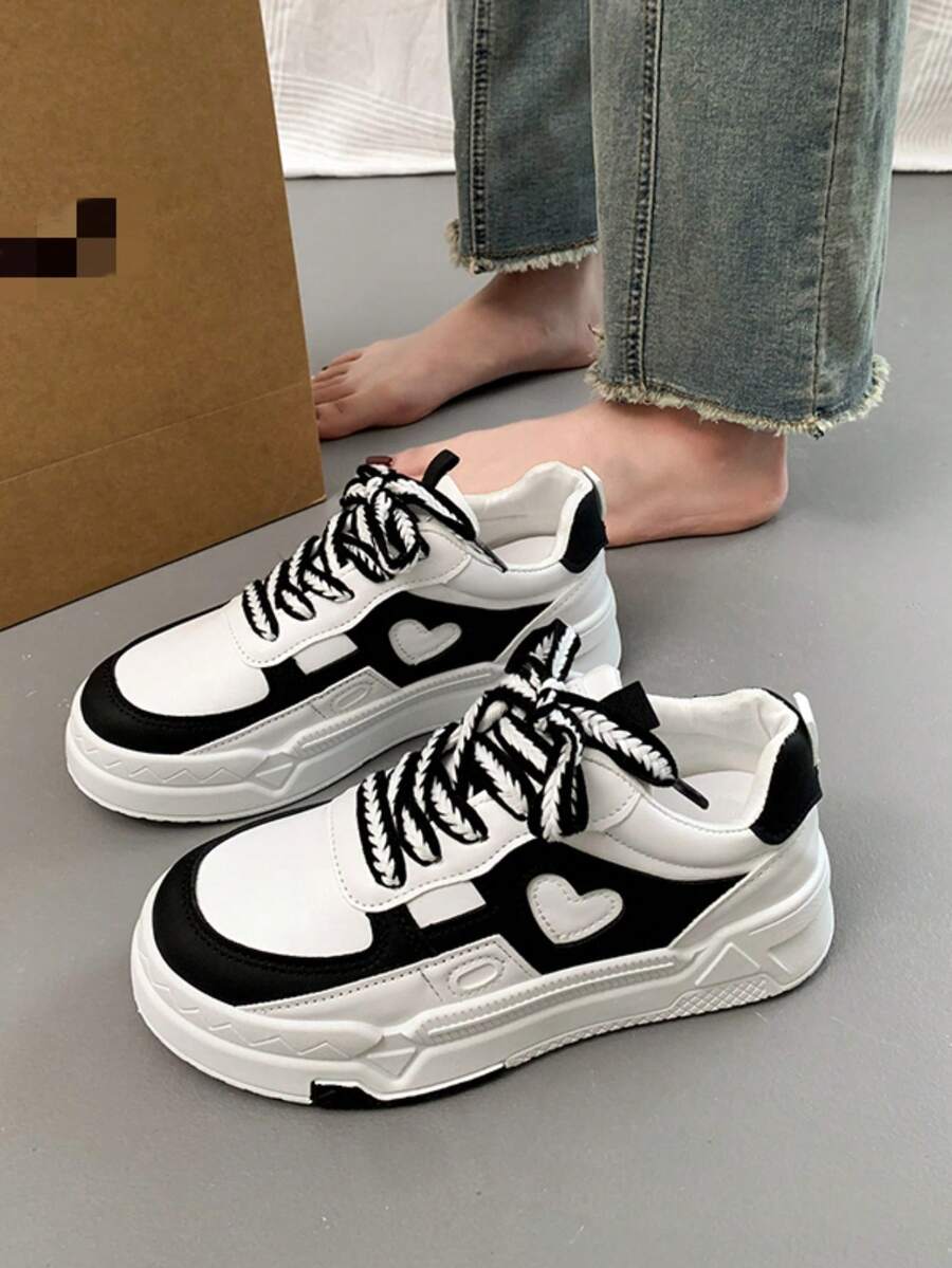 Giày thể thao giản dị đế dày cổ thấp buộc dây thời trang mới cho nữ, giày thể thao đa năng cho nữ, giày thể thao giản dị cho học sinh - Đen và trắng - Xem 1