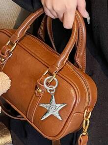 Y2K 可爱极简时尚串珠珍珠蝴蝶结包饰，闪亮多彩，蝴蝶结饰以彩色花朵，DIY 纯色蕾丝铆钉珍珠蝴蝶结吊坠，适用于手机壳，蝴蝶结丝带，多功能 DIY 钥匙扣/包饰套装，适合情侣、女士、女孩和闺蜜日常佩戴。也是节日送礼的理想之选。 - 銀色 - 查看 2