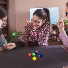 5 piezas de piedras Gonggi, juego coreano Gonggi, juego tradicional coreano de desafío de reflejos, juego clásico de agarrar piedras pequeñas que requiere coordinación mano-ojo para fans de televisión, juego coreano de atrapar piedras por ambos lados, Jebi Chagi, Gong-Gi, Biseokchigi, Paeng-Y, DDAKJI, juegos de viaje en familia