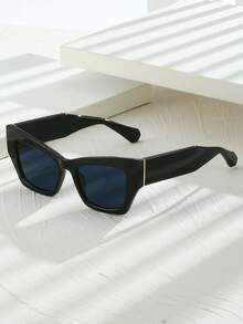 1 件男女通用方形复古猫眼 Y2K 个性化撞色简约时尚眼镜，非常适合度假