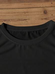 定制女式背心，添加您的文字，选择您喜欢的颜色和字体，设计您自己的个性化印花短袖 T 恤，周年纪念礼物，情人节，定制礼物，情人节，定制女式上衣，送给女朋友/家人的礼物，母亲节礼物，生日礼物，结婚礼物等。文字定制，上衣，女式上衣文字印花女式背心，定制女式上衣，定制夏季女式短款上衣 - 黑色 - 查看 6