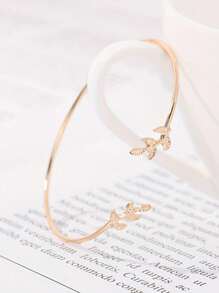 1pc Fashion Minimalist Leaf Decorative Open Bracelet Suitable For Girls To Wear
