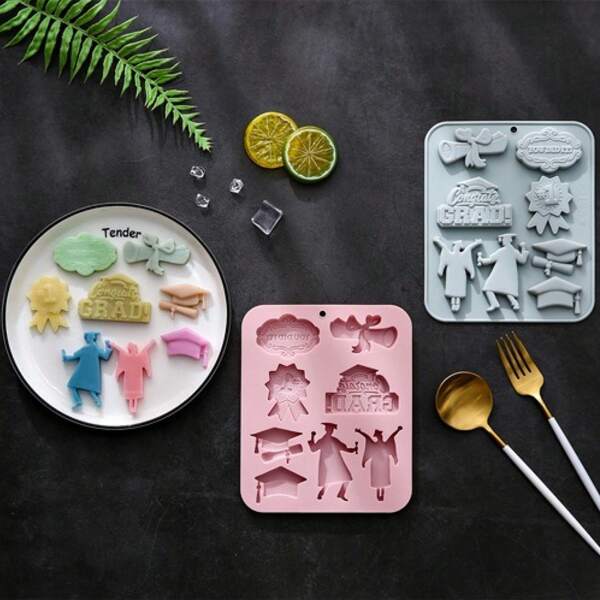 [Graduation Season Exclusive] Silicone Biscuit Mold 8-Pattern Set, Bachelor's Hat/Certificate/Dress/Graduation Certificate 3D Modeling Baking Tool, High Temperature Resistant Cake Chocolate Candy Mold, Suitable For Kitchen, Graduation Party Decoration, Cake Decoration, Graduation Gift, Academic Graduation Gift (2 Colors To Choose From)