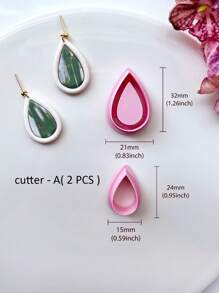 Moule d'oreille en argile douce en forme de goutte d'eau, coupe-biscuits en argile polymère, coupe-oreilles en argile douce pour la fabrication de bijoux en argile polymère, outils d'impression en argile polymère DIY, kit d'artisanat, pour la fabrication d'boucles d'oreilles faites main - convient aux débutants et aux artistes de bijoux, outil de fabrication de boucles d'oreilles à clous en argile polymère, kit de fabrication de bijoux en argile, moules à oreilles en argile, fabriqué en PLA