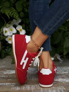 Women's Sweet Style Lace Splice Lace-Up Low-Top Casual Sneakers,