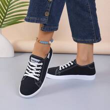 New Style Preppy 2025Style Black & White Outdoor Sports Shoes For Women, Round Toe & Classic Lace-Up Design, Casual Athleisure Sneakers