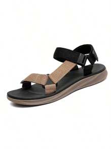 Nuevas sandalias para hombres con suela gruesa antideslizante y resistentes al desgaste para ocio y deportes al aire libre; zapatos de ocio grandes para hombres para deportes de playa y actividades al aire libre.