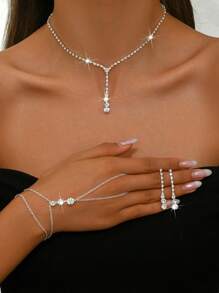 Fashionable And Elegant Zirconia Earrings, Bracelet & Necklace Jewelry Set