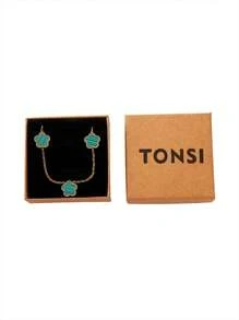 TONSI 1pc Elegant Minimalist Stainless Steel 18K Gold Plated 5-Leaf Clover Bracelet In Red, White, Black, Green Colors, Gift Box For Mother's Day, Wife, Teacher, Colleague