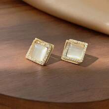 1 Par de Brincos de Pressão Geométricos Simples com Strass, Adequados para Mulheres em Feriados, Festas e Casamentos