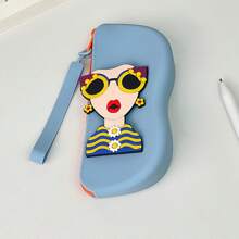 1pc A Silicone Glasses Case For Storage, Featuring A Handle For Hanging, Suitable For Travel And Portable Use. It Is Waterproof And Shockproof, Designed To Keep Glasses And Regular Glasses Dust-Free,Ideal Fashion Glasses Storage Accessories