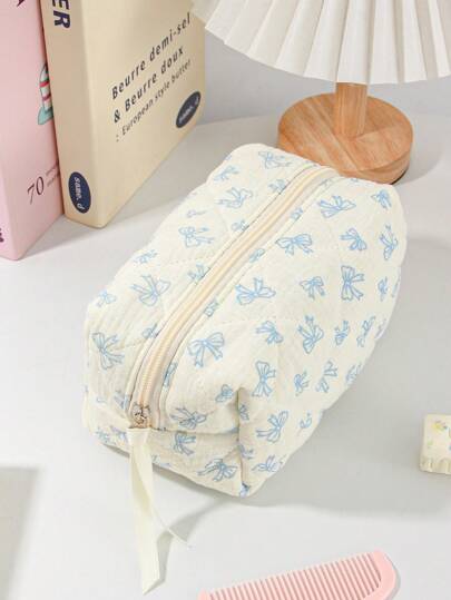 Cute Bow Make Up Bag Cute Bow Knot Pattern Toiletries Bag Travel Make Organizer Zipper Pouch,Quilted Cosmetics Bag, Stylish Foldable Commuter Makeup Bag For Brushes Aesthetic Cosmetic Bag