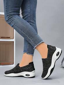 女士一脚蹬运动鞋 - 透气网眼运动鞋，女士舒适休闲气垫运动鞋，跑步慢跑鞋