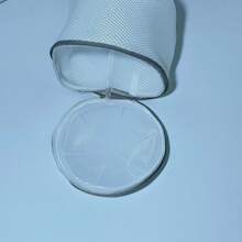 Bolsa de lavandería de tres colores con material grueso resistente al desgaste, diseño anti-gancho y cremallera oculta, organizador de lavandería diario para sostenes delicados, lencería, bragas, calcetines, ropa interior, medias y prendas pequeñas, protector de lavandería plegable duradero para el armario del hogar y la residencia, artículo esencial para el día de la lavandería para lavados suaves, solución amigable para el viaje para una organización que ahorra espacio, adecuado para prendas delicadas, trajes de baño, nailon y artículos esenciales diarios en cargas pequeñas - Multicolor - Ver 11
