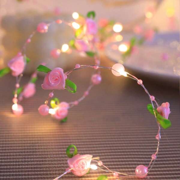 1 Stück rosa Perlenketten-Lichterkette, rosa Rosen & grüne Blätter Dekolichterkette, perfekt für romantische, Heim-, Hochzeits-, Feier-, Valentinstags-, Muttertagsdekoration, Geschenk, Innenraum, Zimmer, Balkon, Fenster, Schlafzimmer, Esszimmer, Garten, Tisch, Dekoration für alle Jahreszeiten