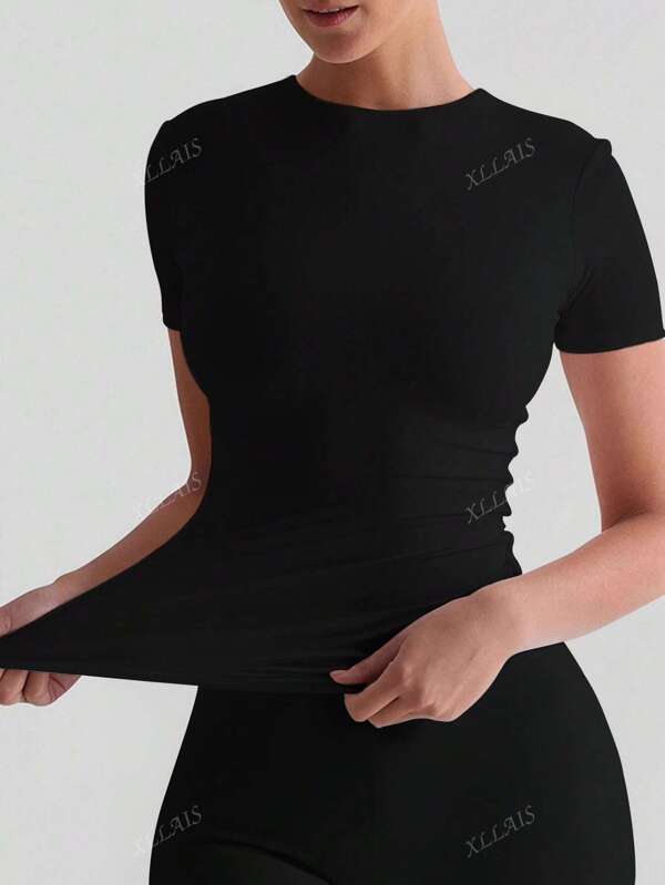 XLLAIS 2025 Small Round Neck Short Sleeve Black Summer Tops Solid Basic Skinny Sport Fit Women Casual T-Shirt