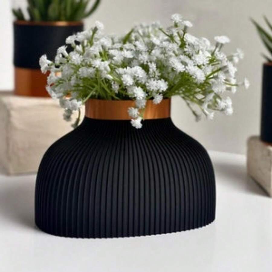 Modern Ribbed Ceramic Vase – Sleek Black & Copper Planter For Houseplants, Succulents & Home Decor – Handmade Indoor Flower Pot With Textured Finish