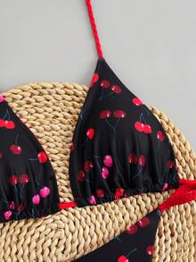 Bộ bikini buộc dây in họa tiết nhiều màu sắc mới với kiểu dáng Brazil, quần lọt khe gợi cảm, thích hợp cho kỳ nghỉ biển. - Đỏ - Xem 4