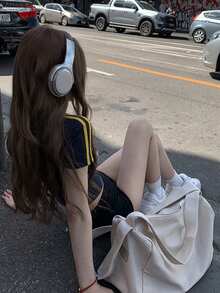 女士复古针织 T 恤，设计细节宽松休闲短袖上衣 - 藏蓝色 - 查看 4