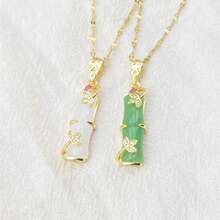 A New Fashionable  Imitation White Jade Safety Bamboo Pendant Titanium Steel Women's Collarbone Chain Necklace - màu xanh lá - Xem 3