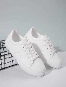 Women's New Black Round Toe Non-Slip Lace Up Flat Casual Sneakers, Available In White, Black, Blue Or Multicolor, Suitable For Spring & Autumn