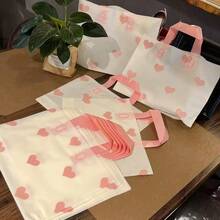 20pcs/Frosted Thickened Shopping Bag, Shopping Mall Clothing Bag, Pink Heart-Shaped Simple Hand-Held Shopping Bag, Shoe Box Bag