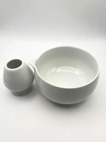 2er-Set minimalistische keramische Matcha-Schalen mit Rissenmuster, 500ml Fassungsvermögen, leicht zu reinigen, für den Familiengebrauch geeignet, japanischer Stil