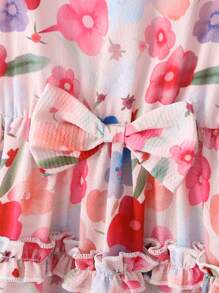Vestito con stampa floreale, con fiocco e arricciature per ragazze giovani