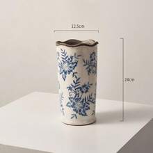 Porcelana w kolorze niebieskim i białym z efektem spękania lodu, lekka, luksusowa dekoracja wazonu ceramicznego, ekskluzywne wrażenie, stół jadalny w salonie, dekoracja wazonu na kwiaty, satysfakcjonujący prezent