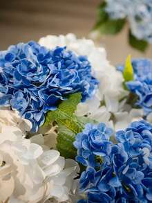 2pcs Real Touch Artificial Blue Hydrangea Stem Flower Centerpiece DIY Floral Decoration Wedding Table Decor Home Fake Hydrangea Premium Decor,Room Decor,Home Decor,Kitchen Decor,Wedding Decor,Table Decoration,Centerpieces,Office Decor,Garden Decor,Outdoor Decor - Multicolor - View 6