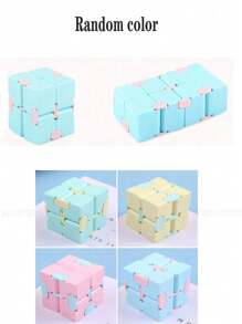 1PC 随机玩具缓解焦虑坐立不安玩具手持魔法感官压力魔方玩具成人手握魔方缓解压力消磨时间