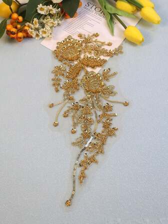 Classic Embroidered Lace With Crystal Sequin & Mesh Fabric Applique, DIY Clothing Accessory For Performance Costume / Length: 27-36cm / Width: 11-15cm