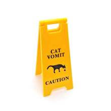 Cat Vomit Sign, Cat Vomit Caution Sign, Funny Vomit Warning Sign, Cute Gag Gift Cat Dog Vomit Sign Decor, 3D Printed Novelty Desk Decoration For Home, Office, Classroom
