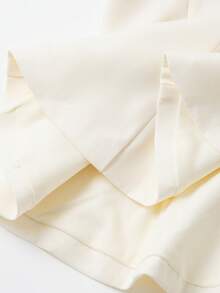 Camiseta sin tirantes de un solo color con volante en el bajo y espalda al descubierto - Beis - Ver 4