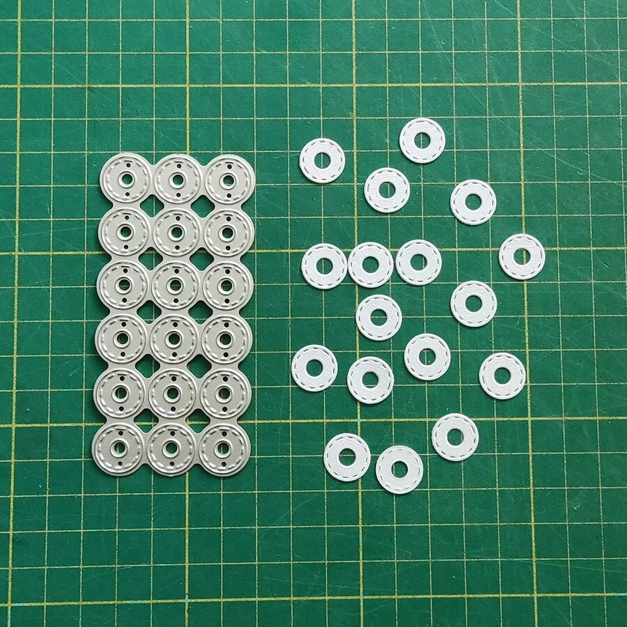 Carbon Steel Round Ring Shape Cutting Die Mold, Metal Cutting Tool For Scrapbooking, Greeting Card Crafts, Home Decor Projects DIY - Silver - View 1