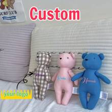 1 قطعة دمية الدب الكيوت القابلة للتخصيص، طباعة نقل الحرارة، طباعة حرف قابلة للتخصيص، دمية الدب الكيوت، هدية ذات معنى قابلة للتخصيص، متوفرة ب- 3 ألوان: وردي، أزرق، مربع، تصميم أنيق وبسيط للأطفال، مناسبة لعيد الشكر، عيد الميلاد، عيد الحب، عيد المعلم، عيد الأم، عيد الطفل، هدية مثالية لعيد الميلاد، الحفلات، الذكرى السنوية، مناسبة للصديقة، العائلة، الأصدقاء، الصديقة، الصديق، الأطفال