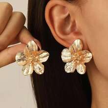Vintage-Inspired Gold Floral Statement Earrings – 3D Textured Hypoallergenic Jewelry For Women, Spring Summer Party Earrings & Luxe Gift For Mom, Birthday, Her - Vàng - Xem 1