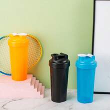 1 件 20 盎司/600 毫升摇摇杯，配有经典可拆卸挂钩和防漏装置、秤、迷你不锈钢搅拌器、可用洗碗机清洗、健身蛋白粉搅拌杯、露营杯、水瓶、咖啡杯、大型运动摇摇杯