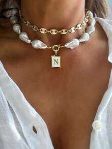 This Elegant And Luxurious Pearl Baroque Necklace Comes With A Letter Pendant, Designed Specifically For Women. This Letter Necklace Is High-End And Sexy, Making It A Beautiful Gift For Women During The Holidays. - Multicolor - View 5