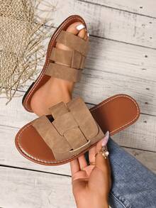 新款春夏 H Brand 女士拖鞋，时尚休闲凉拖，罗马一脚蹬穆勒鞋，黑色/米色/棕色，平底压花拖鞋，博主推荐 Desert Key 优雅水钻厚底坡跟凉鞋，夏季仙女简约户外穿搭鳄鱼印花平底带凉鞋 - 鏽棕色 - 查看 2