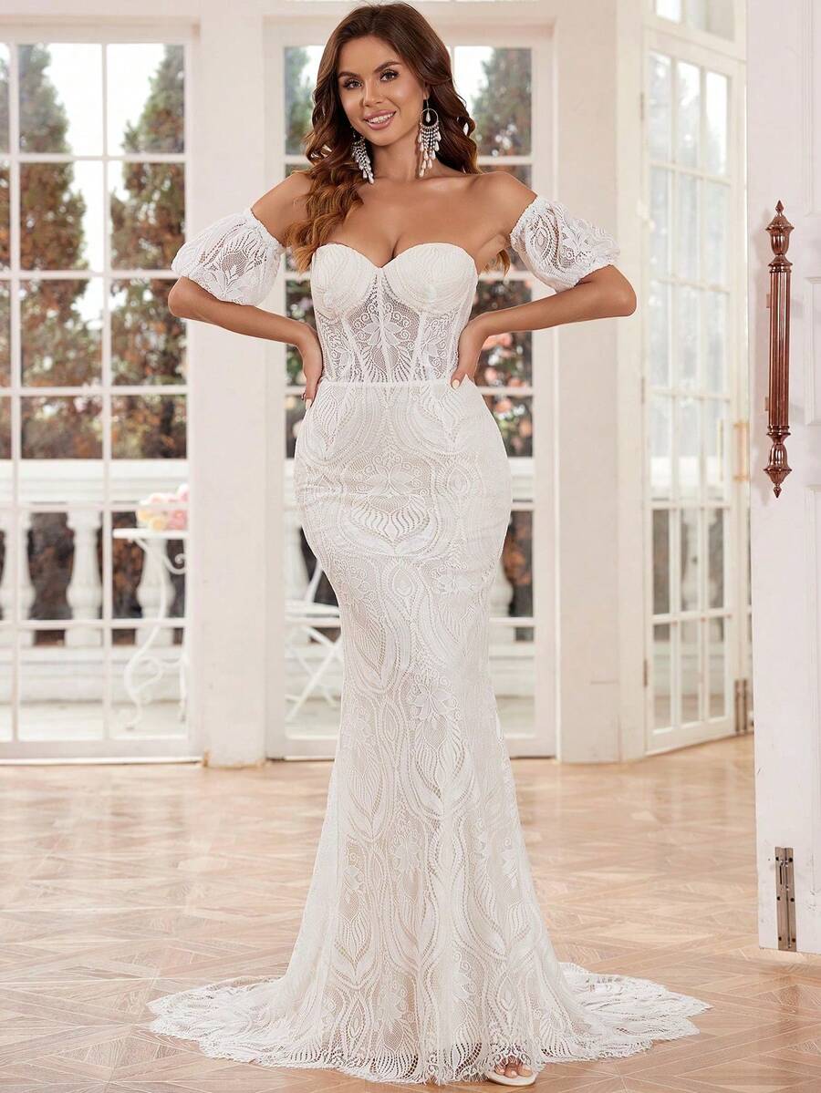Elegant Lace Wedding Dress With Detachable Puff Sleeves, Mermaid Style With Train