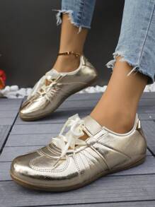 2025 Nuova moda primavera/autunno, scarpe casual da donna stile ballerina minimal versatili, con lacci a fiocco e colori macaron, di nicchia e sportive