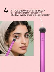Real Techniques Set de 5 piezas de brochas de maquillaje esenciales para uso diario, que incluye 4 brochas y una esponja de maquillaje, para base, rubor, bronceador, contorno, sombra de ojos y polvos, set de regalo para viaje