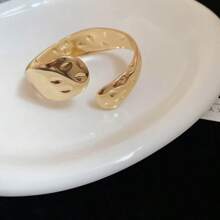 1 pieza Brazalete abierto de acero inoxidable bañado en platino 18K de diseño cóncavo-convexo, adecuado para fiesta, cita, uso en la oficina
