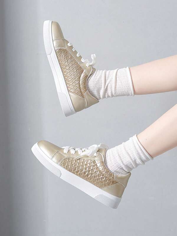 Tênis casuais femininos, calçados esportivos leves e confortáveis de cano baixo, calçados casuais brancos versáteis com sola macia