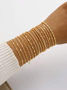 16pcs/12pcs/11pcs/9pcs Stylish Simple Classic Copper Braided & Snake Chain Layered Heart Charm Bracelet Set For Women, Birthday, Vacation, Party, Daily Outfit, Versatile. (Please Note There May Be Slight Color Difference Between Actual Product And Images Due To Lighting And Angle During Photography)