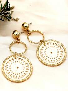 1 Par de pendientes de mujer de estilo francés, casuales y elegantes, con círculo de hierro geométrico con tela tejida a mano, pendientes de moda para fiesta y uso diario