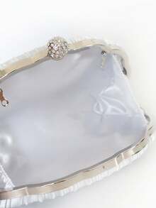New Arrival Cross-Border Shell Pleated Clutch Bag, Cocktail/Formal Party Purse, Cheongsam Package - Silver - View 3